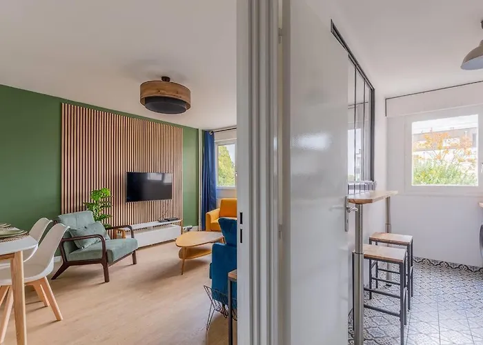 Le Club - Appt 45 M2 - 4p - Parking Appartement